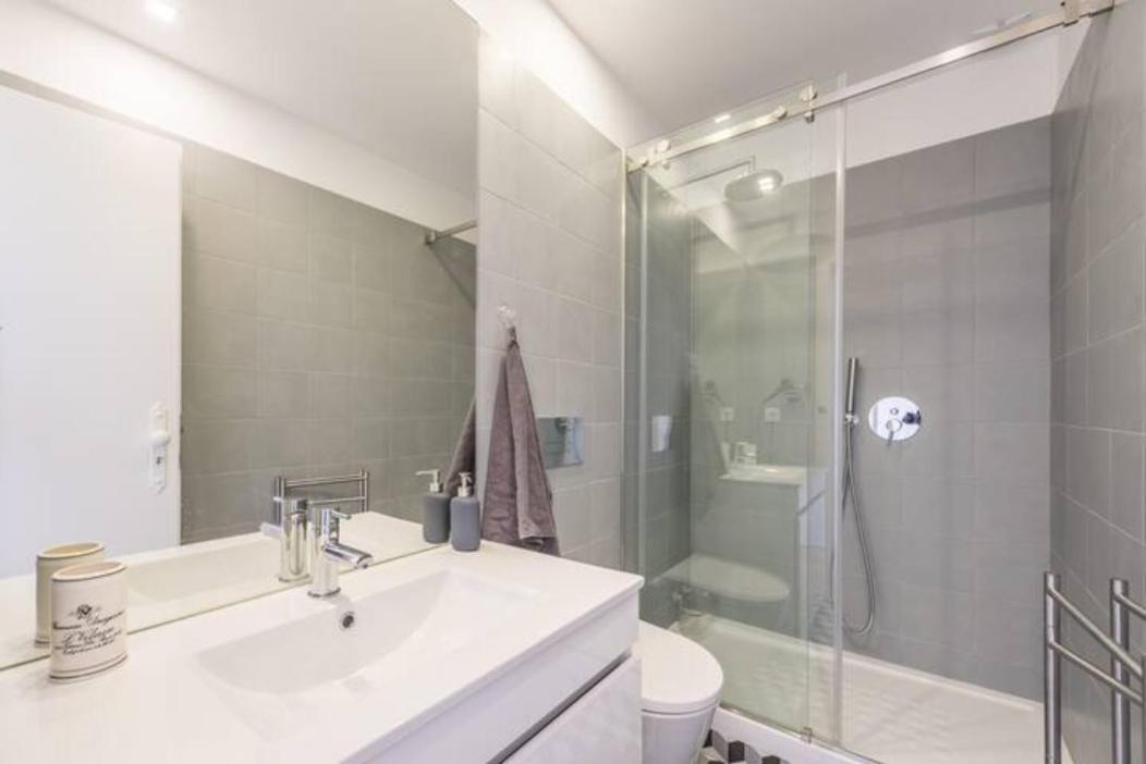 Guestready - Inside The Dots Apartment ปอร์โต ภายนอก รูปภาพ